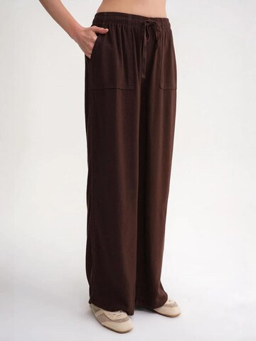 Wide Leg Pantalon 'Hose' MixRay en marron