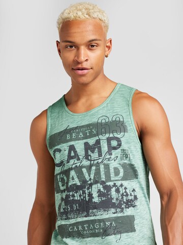 CAMP DAVID - Camisa em verde