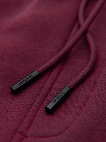 regular Pantaloni sportivi di Ombre in rosso
