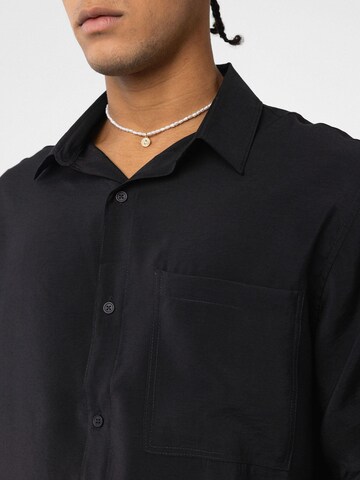 Dandalo Comfort fit Button Up Shirt in Black