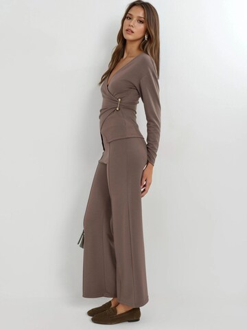 Pantalons de tailleur Hiccup en marron