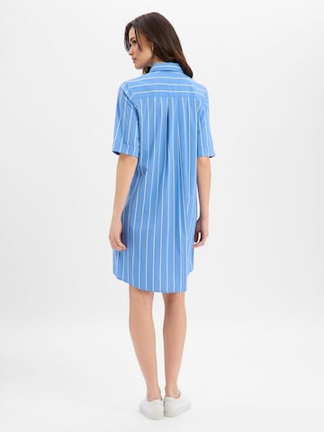 Marie Lund Blusenkleid in Blau