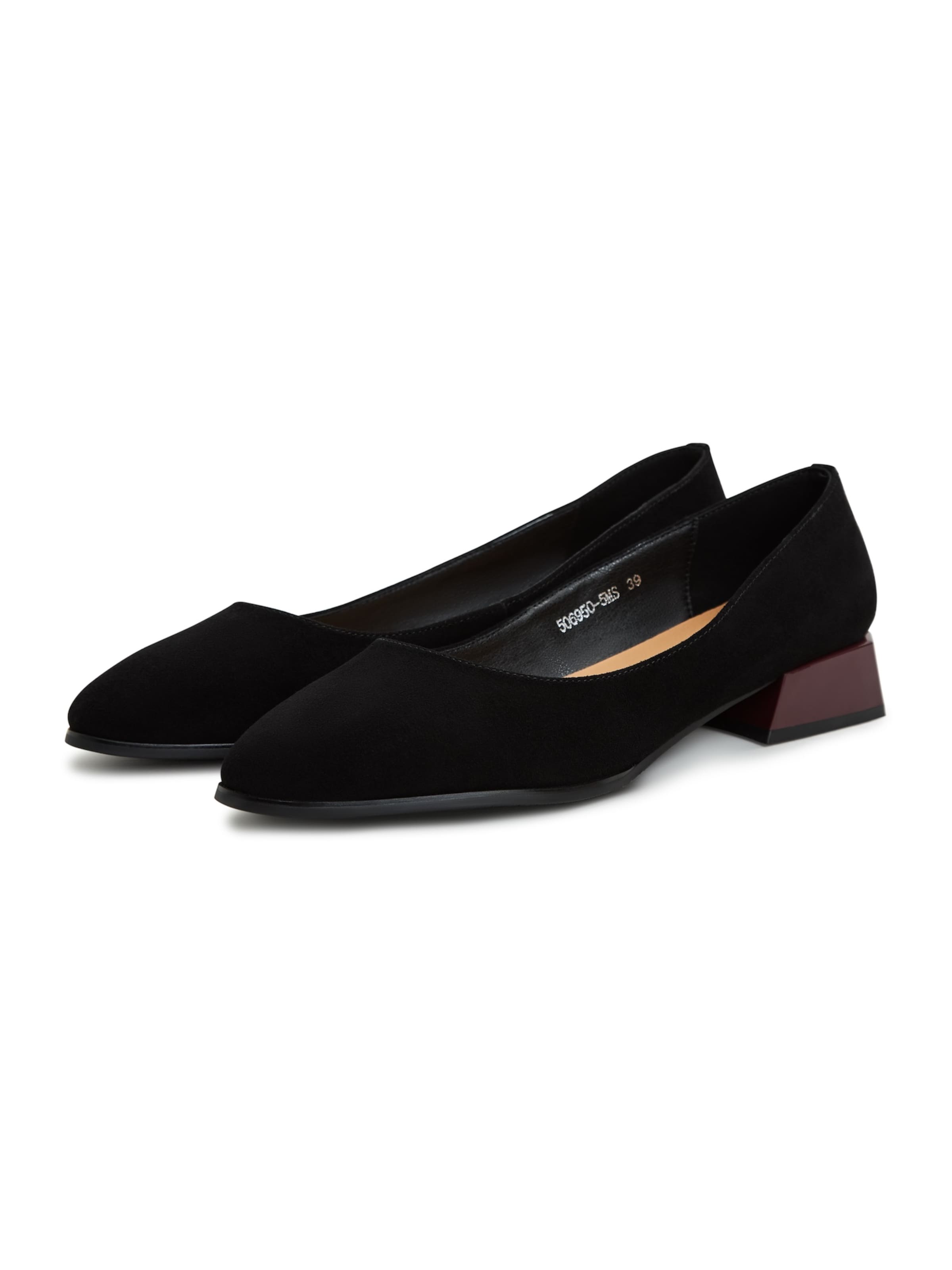 CESARE GASPARI Ballerina in Black