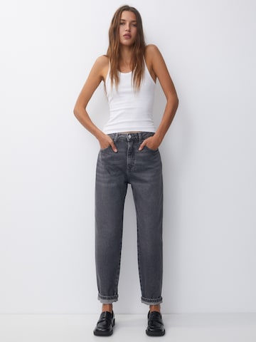 Pull&Bear Дънки Tapered Leg Дънки в сиво