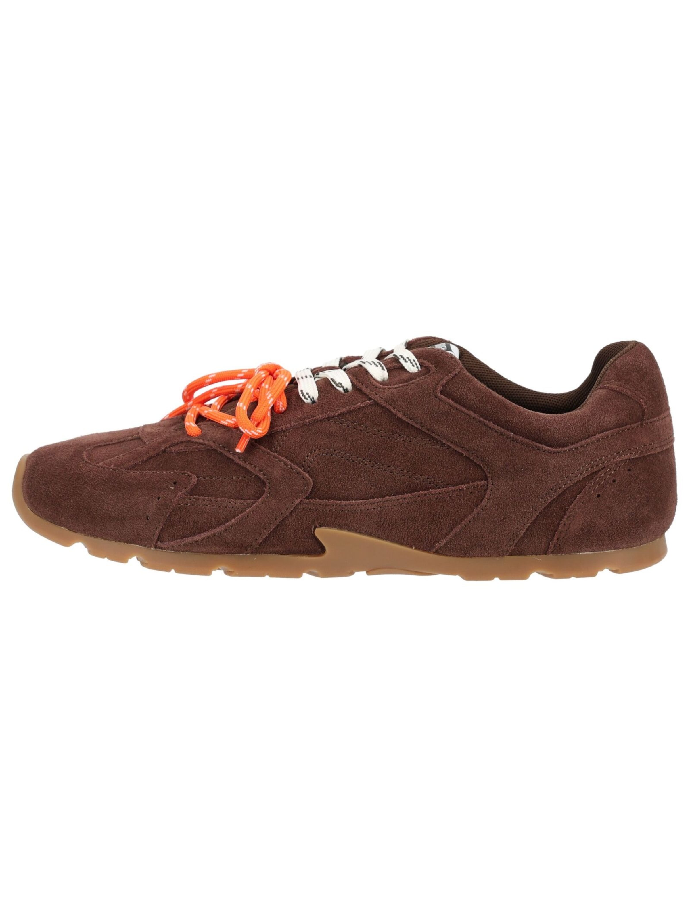 STEVE MADDEN Platform trainers in Brown