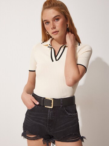 Happiness İstanbul Pulóver - bézs: elől