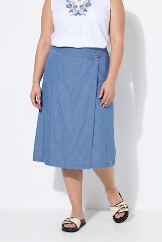 Angel of Style Skirt in Blue: front