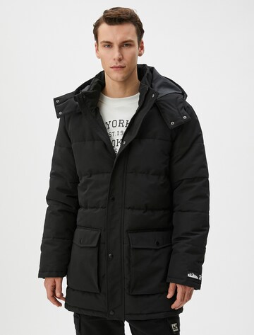 Koton Winterjas in Zwart: voorkant