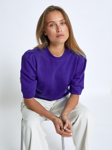 DESIRES Sweatshirt 'Dasha' in Blau