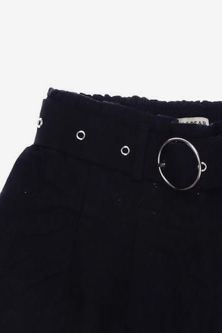 Pull&Bear Shorts S in Schwarz