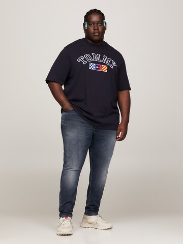 T-Shirt Tommy Jeans Plus en bleu