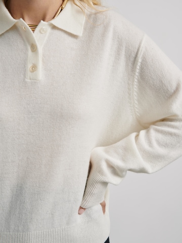 ABOUT YOU x Marie von Behrens Sweater 'Claude' in White