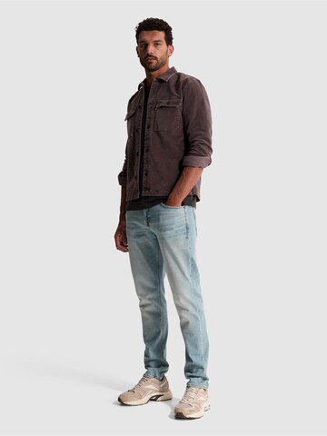 CAST IRON - Ajuste regular Camisa 'Velvet overshirt with garment-dye wash' en lila