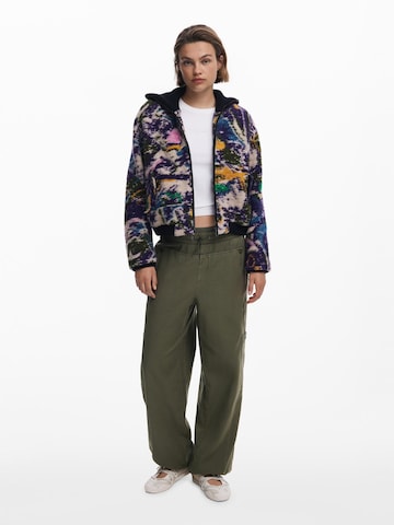 Desigual Loosefit Housut värissä vihreä