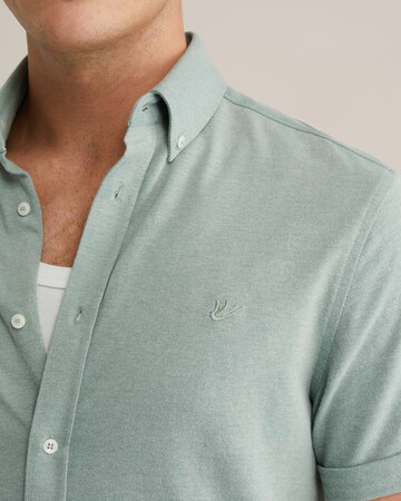 Slim fit Camicia di WE Fashion in verde