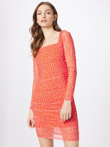 Monki Kleid in Orange: predná strana