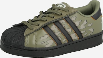 žalia ADIDAS ORIGINALS Sportbačiai 'SUPERSTAR': priekis