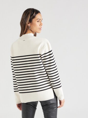 Pull-over MEXX en blanc