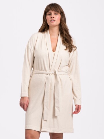 Lykkeland Atelier Morgenmantel in Beige: Vorderseite