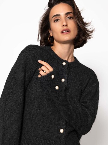 SASSYCLASSY Oversized Cardigan in Black