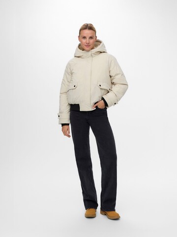 Veste d’hiver 'MILEY' VERO MODA en beige