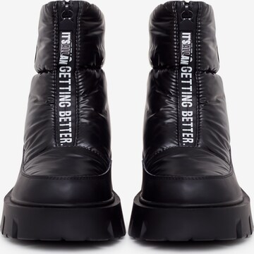 CESARE GASPARI Snow Boots in Black