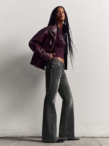 Bershka Flared Jeans in Grey