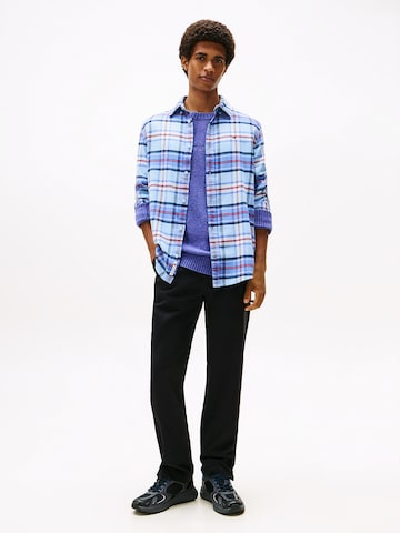 Regular Pantalon chino Tommy Jeans en noir