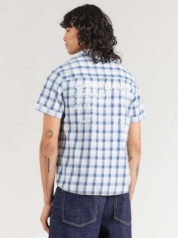Comfort fit Camicia di CAMP DAVID in blu: frontale