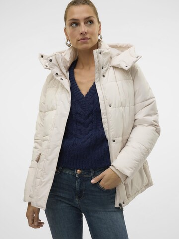 VERO MODA Зимняя куртка 'DIANA' в Белый
