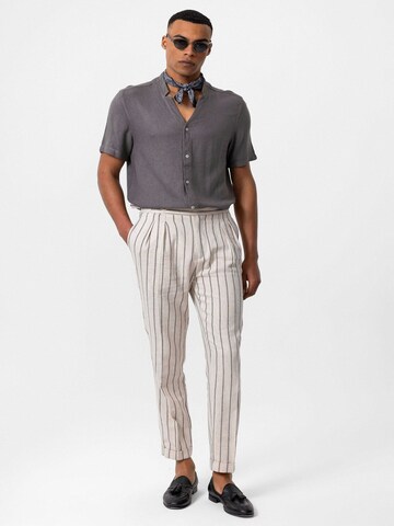 Fit confort Chemise Antioch en gris