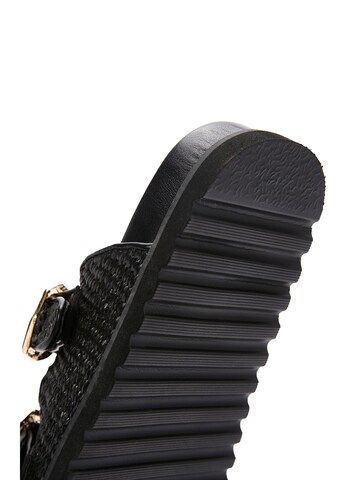 Zoccoletto di Derimod in nero