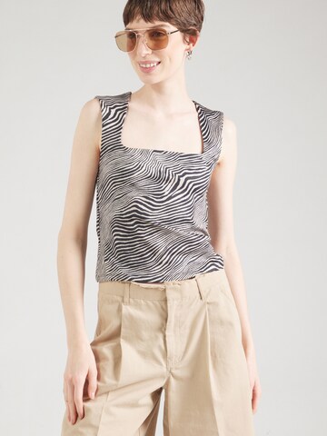 Top 'VMMillion' de la VERO MODA pe negru: față