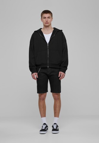 2Y Premium Regular Shorts in Schwarz