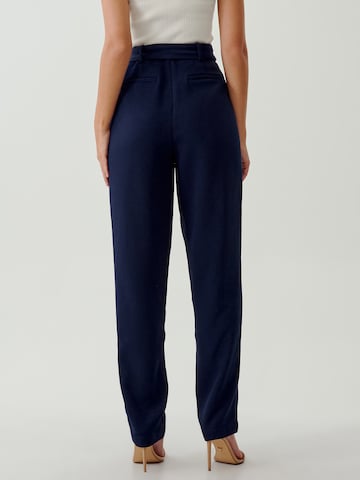 Tussah Regular Plissert bukse 'ALANA' i blå: bakside