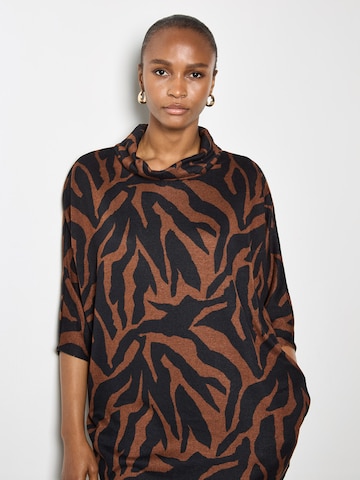Robe oversize Apricot en marron