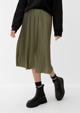 QS Skirt in Green: front