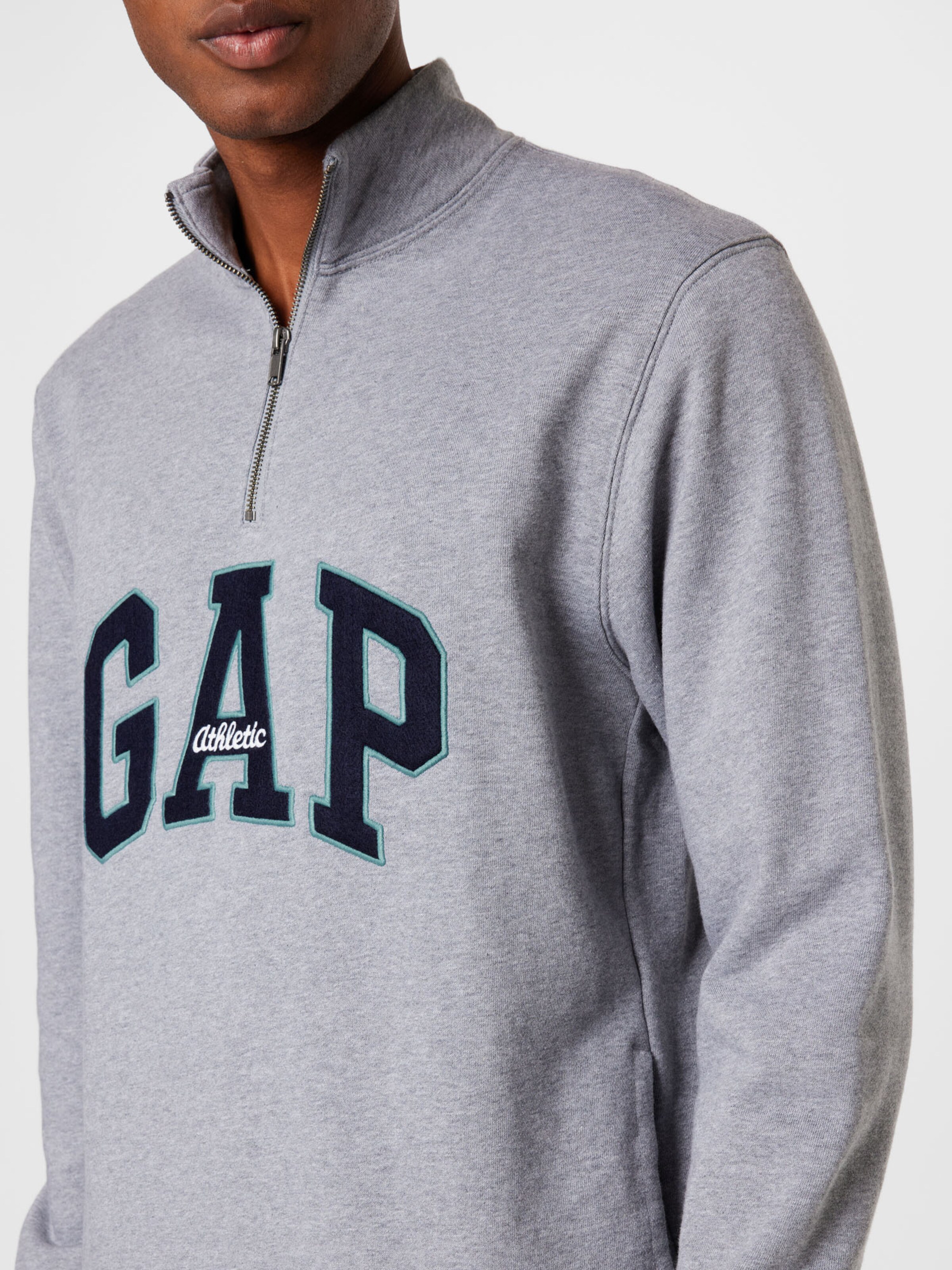 gap quarter zip sweatshirt