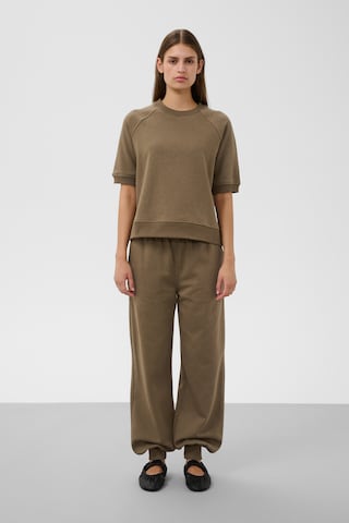 SOAKED IN LUXURY - Loosefit Calças 'Rolanda' em castanho: frente