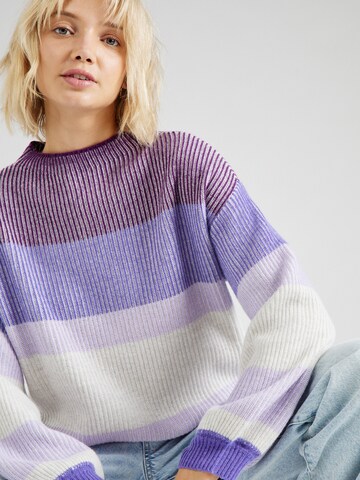 LIEBLINGSSTÜCK Sweater in Purple