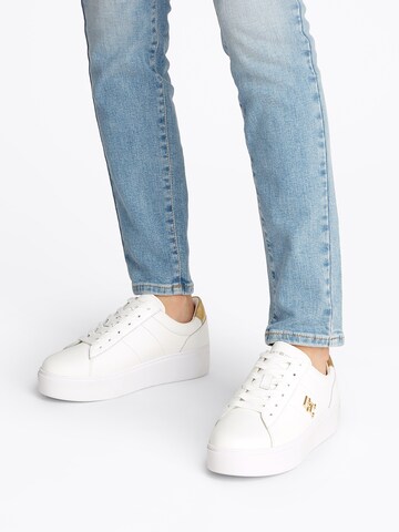 TOMMY HILFIGER Σνίκερ χαμηλό σε λευκό