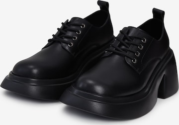 CESARE GASPARI Athletic Lace-Up Shoes in Black
