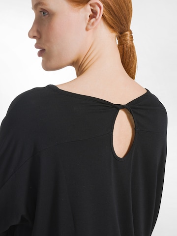 Maglietta di DEHA in nero