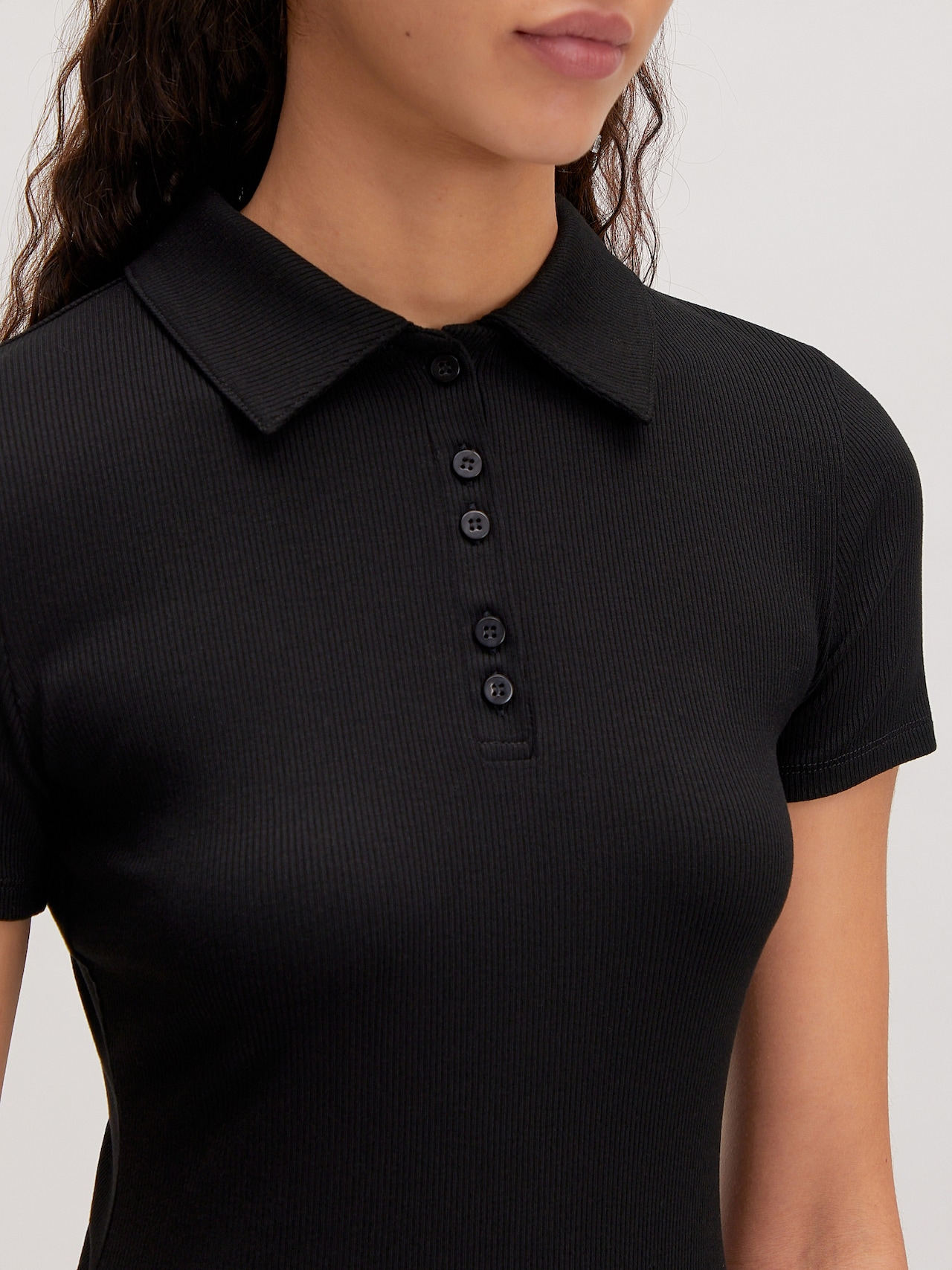 EDITED Produits T-shirt 'Vania' noir