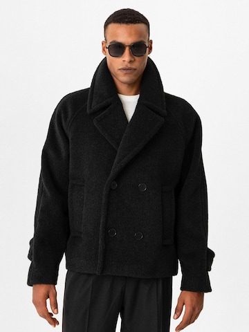 Antioch Between-seasons coat 'Genowefa' in Black: front