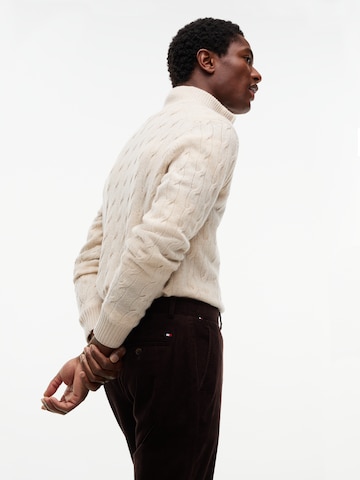 Coupe slim Pantalon chino 'DENTON' TOMMY HILFIGER en marron