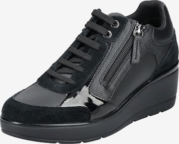 Baskets basses GEOX en noir : devant