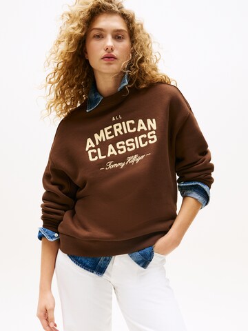 TOMMY HILFIGER Sweatshirt in Brown: front
