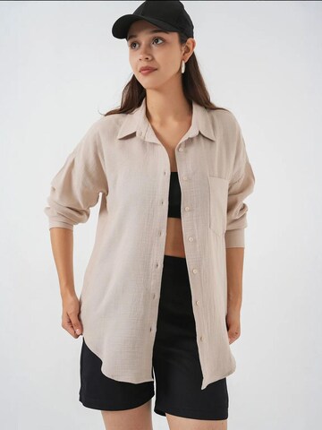 Camicia da donna di Bigdart in beige