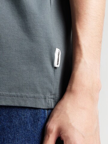ARMEDANGELS T-Shirt 'JAAMES' in Grau
